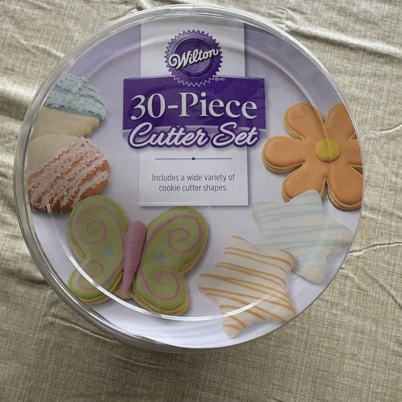 Wilton 30 Piece Silver Cookie Cutter Collection - Picture 3 of 3